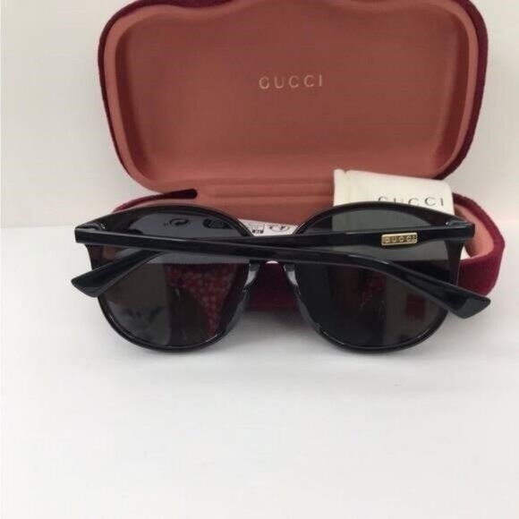 Authentic GUCCI WOMENS ROUND/OVAL SHINY BLACK FASHION DESIGNER EYEWEAR - Picture 4 of 13